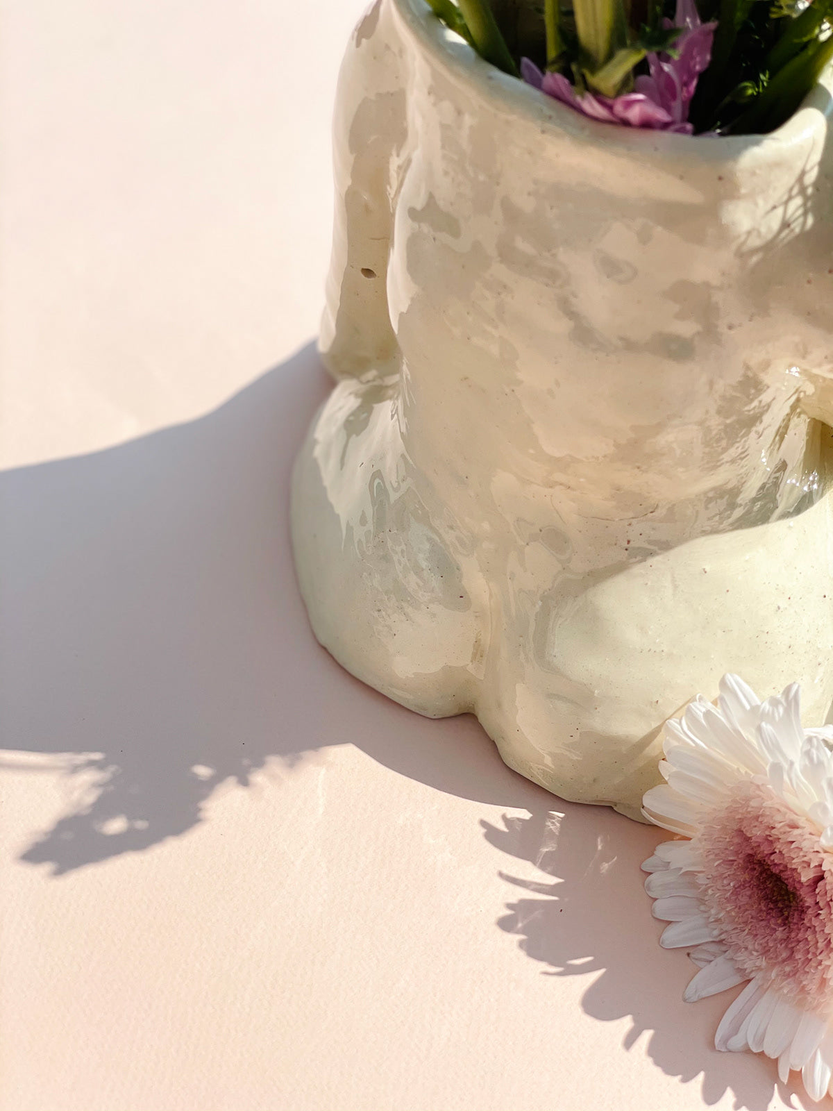 WOMAN VASE