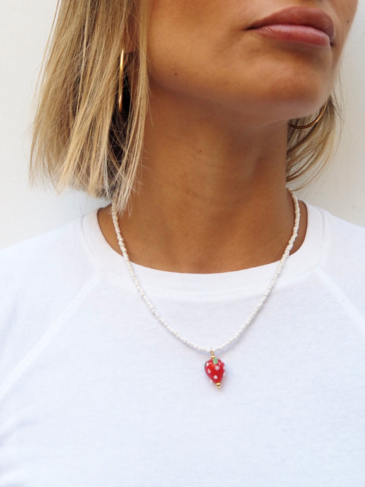 STRAWBERRY NECKLACE